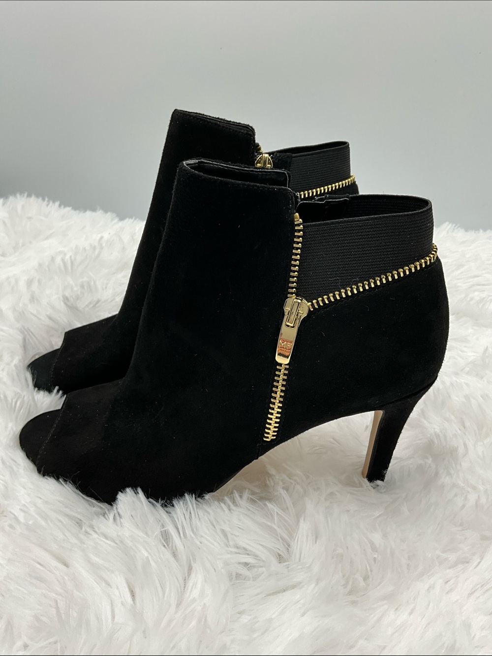 Marc Fisher Boots 8M Serenity Heeled Black Open Toe Suede Gold Zipper